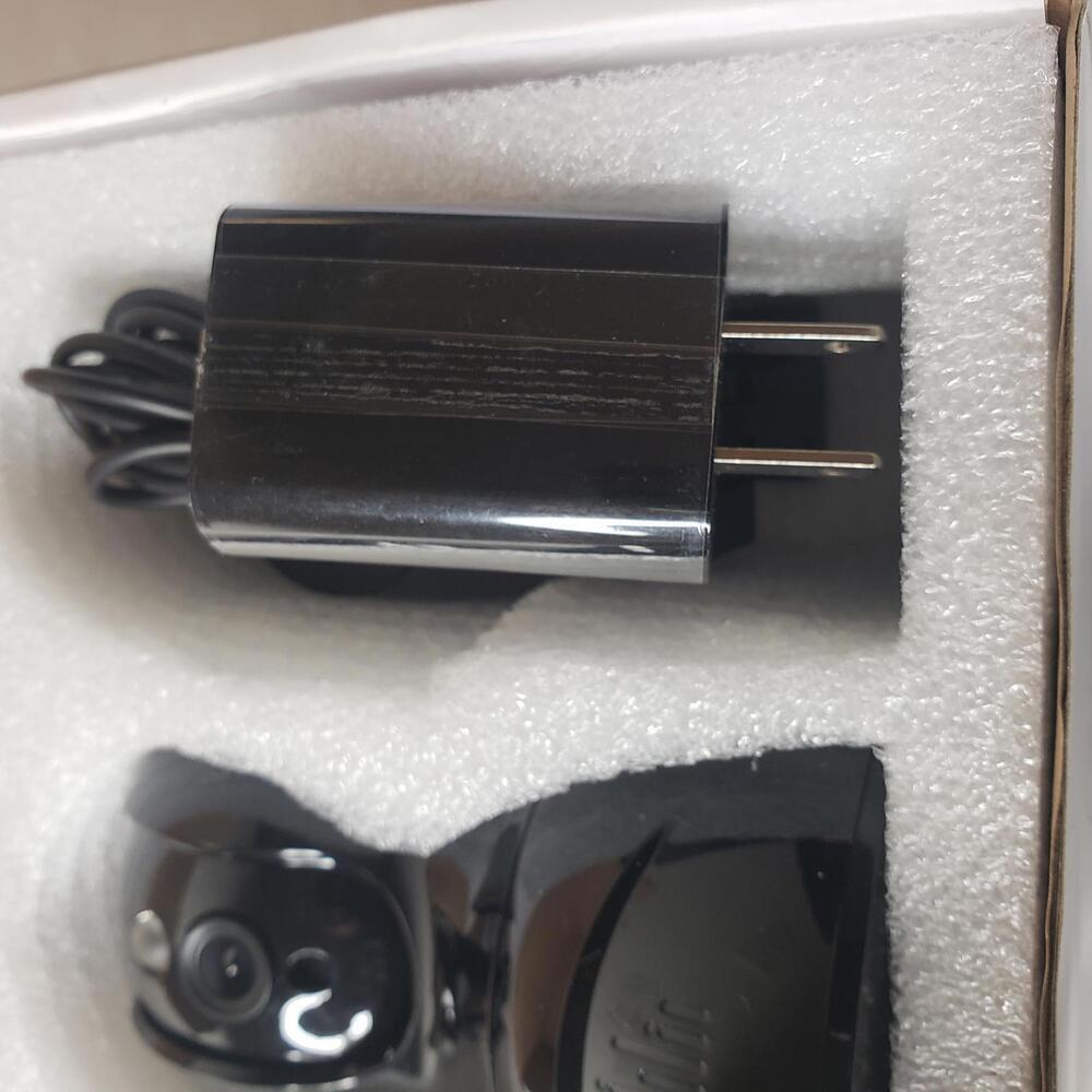 NEW Fsmart Wireless IP Camera Indoor Pix Security Support IOS/Android - Picture 3 of 4